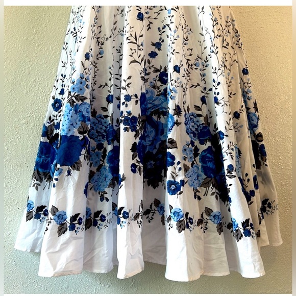 Floral Cottage Fairycore Large Pleated Flowy Skirt - Picture 3 of 16